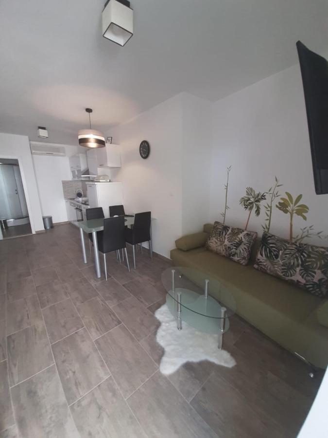 Apartments Mate Bol Zewnętrze zdjęcie