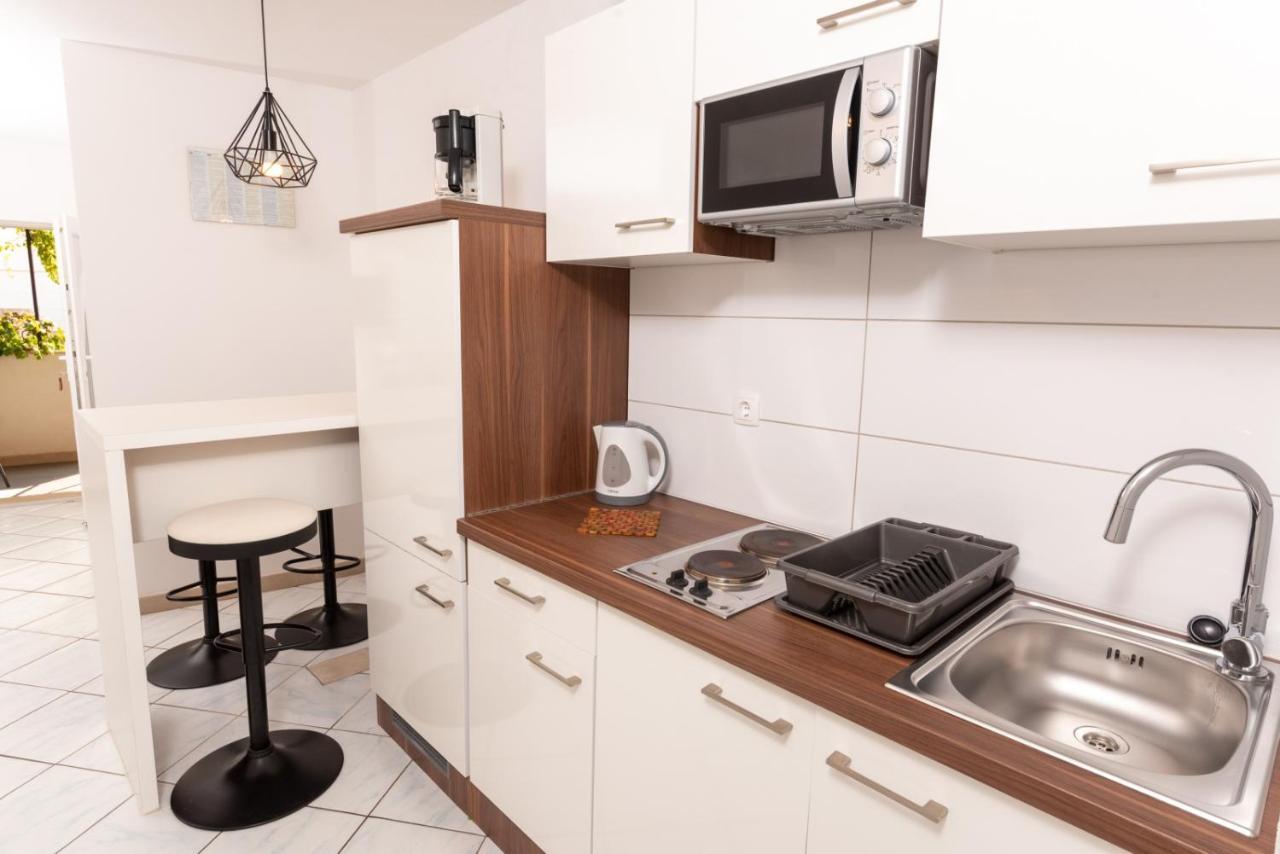 Apartments Mate Bol Zewnętrze zdjęcie